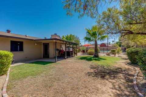 4220 E Becker Ln, Phoenix, AZ 85028 photo 7
