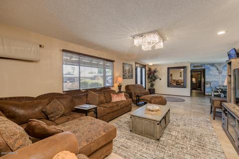 4220 E Becker Ln, Phoenix, AZ 85028 photo 10