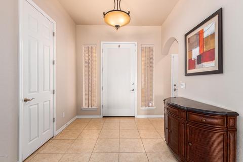 887 E Mary Ln, Gilbert, AZ 85295 photo 4