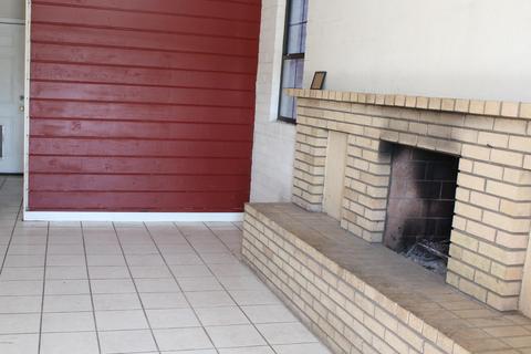 3214 E Hubbell St, Phoenix, AZ 85008 photo 9