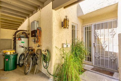 8 W Griswold Rd, Phoenix, AZ 85021 photo 4