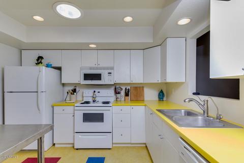 8 W Griswold Rd, Phoenix, AZ 85021 photo 6