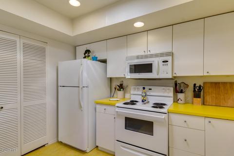 8 W Griswold Rd, Phoenix, AZ 85021 photo 9
