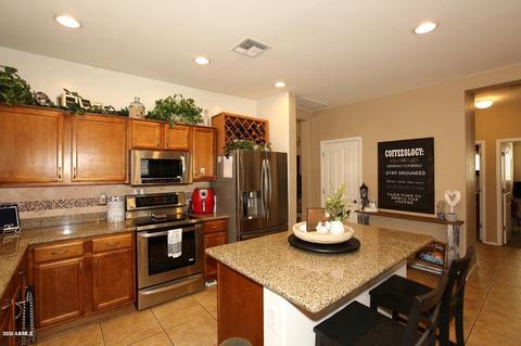 3704 E Andre Ave, Gilbert, AZ 85298 photo 9