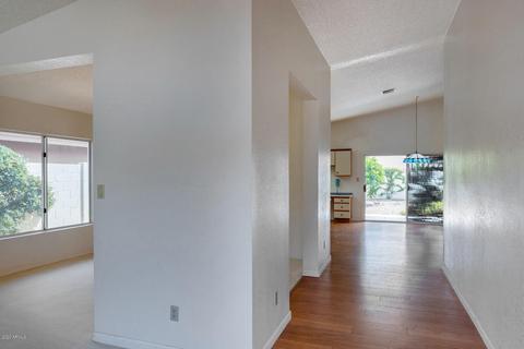 4553 E Carolina Dr, Phoenix, AZ 85032 photo 4