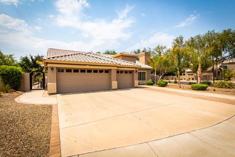960 S Saddle St, Gilbert, AZ 85233 photo 1