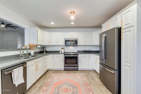 4142 E Hampton Cir, Mesa, AZ 85206 photo 13