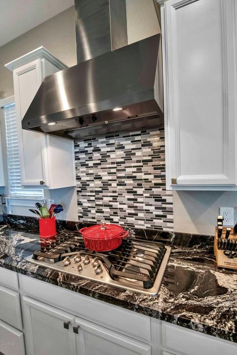 2479 E Susan Dr, Gilbert, AZ 85298 photo 12
