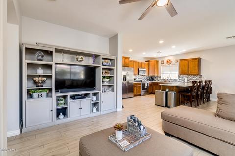 1892 E Shannon St, Gilbert, AZ 85295 photo 11