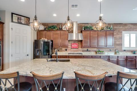 7661 S Barlow Dr, Gilbert, AZ 85298 photo 22