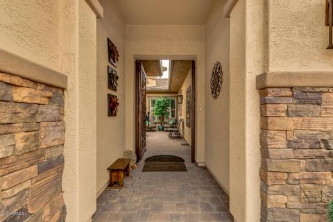 7661 S Barlow Dr, Gilbert, AZ 85298 photo 8