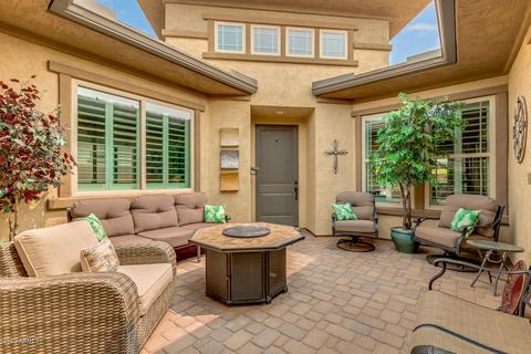 7661 S Barlow Dr, Gilbert, AZ 85298 photo 4