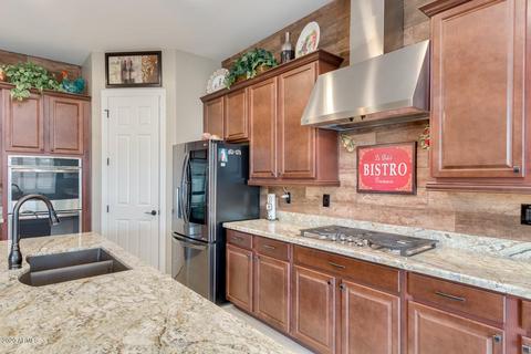7661 S Barlow Dr, Gilbert, AZ 85298 photo 21