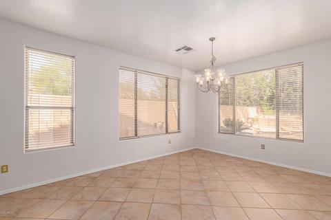 926 E Del Rio St, Gilbert, AZ 85295 photo 4