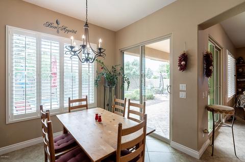 2875 E Maplewood St, Gilbert, AZ 85297 photo 17
