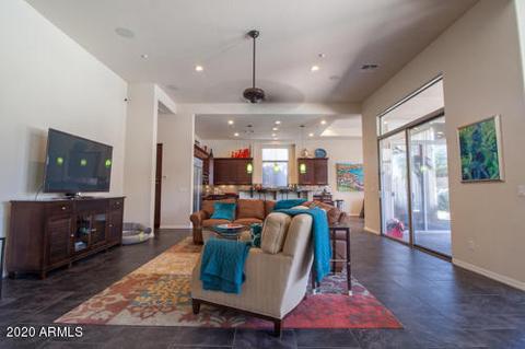 3960 E Navigator Ln, Phoenix, AZ 85050 photo 9