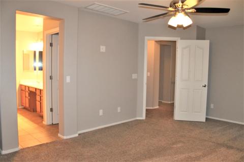 2037 S Starling Dr, Gilbert, AZ 85295 photo 14