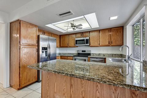 4454 E Cheyenne Dr, Phoenix, AZ 85044 photo 3