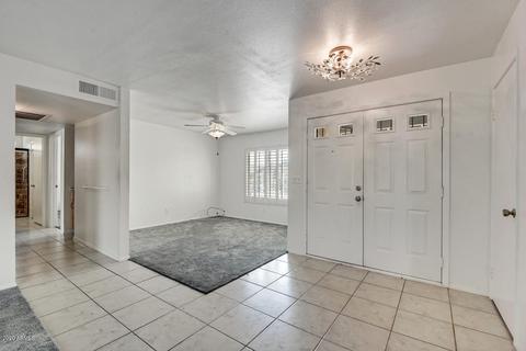 4454 E Cheyenne Dr, Phoenix, AZ 85044 photo 2
