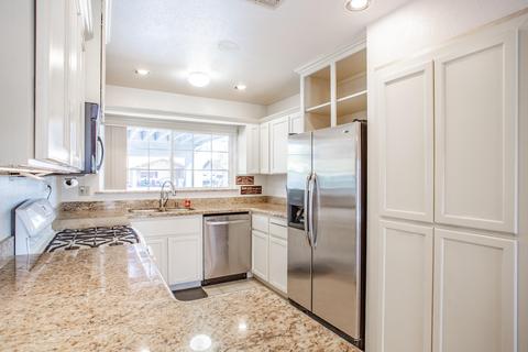 3123 E Windrose Dr, Phoenix, AZ 85032 photo 1