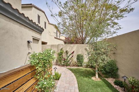 2911 N 48th Pl, Phoenix, AZ 85018 photo 24