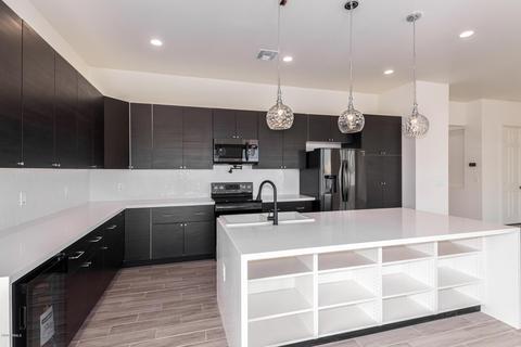 702 W Buist Ave, Phoenix, AZ 85041 photo 6