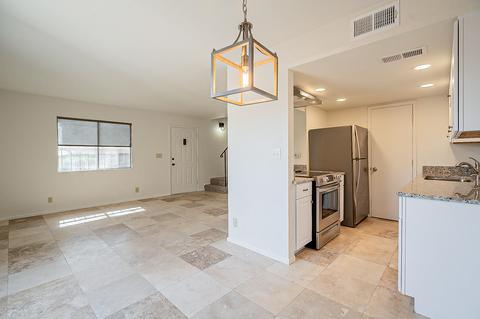 8805 N 12th Pl, Phoenix, AZ 85020 photo 13