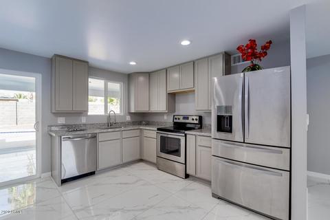 2610 E Danbury Rd, Phoenix, AZ 85032 photo 11