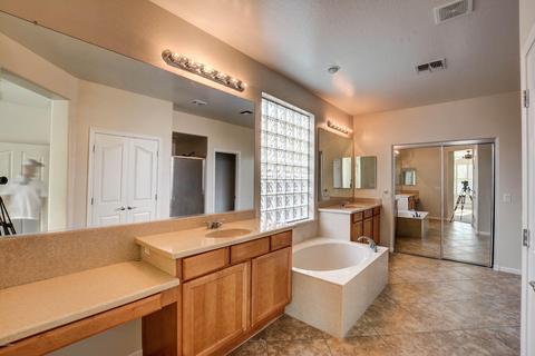 6986 S Magic Ct, Gilbert, AZ 85298 photo 16