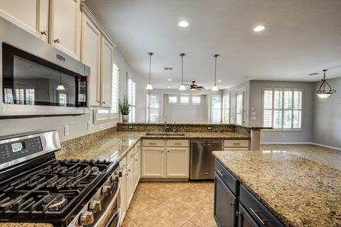 6986 S Magic Ct, Gilbert, AZ 85298 photo 9