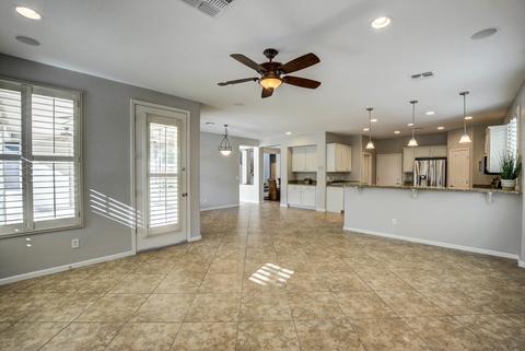 6986 S Magic Ct, Gilbert, AZ 85298 photo 11