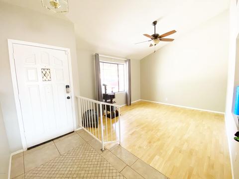 291 E Tremaine Ave, Gilbert, AZ 85234 photo 2