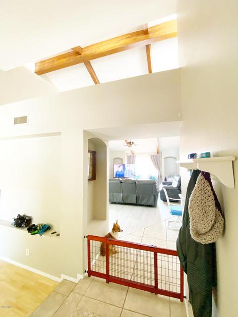 291 E Tremaine Ave, Gilbert, AZ 85234 photo 3