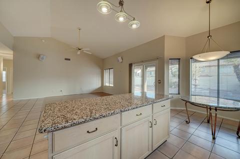 4207 E Cathedral Rock Dr, Phoenix, AZ 85044 photo 11