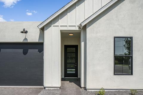 4038 E Campus Dr, Phoenix, AZ 85018 photo 4