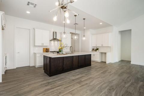 4038 E Campus Dr, Phoenix, AZ 85018 photo 12