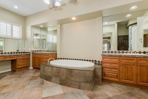 2816 E Dennisport Ct, Gilbert, AZ 85295 photo 34