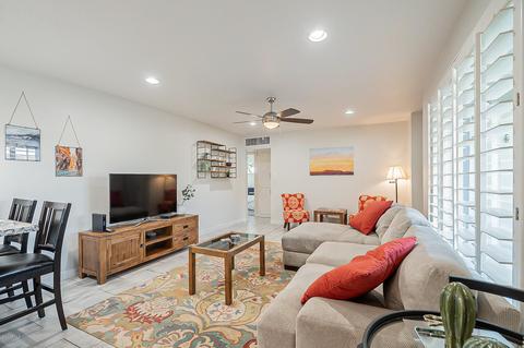 901 E Keim Dr, Phoenix, AZ 85014 photo 14