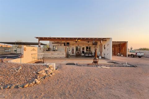 1075 E Canyon St, Apache Junction, AZ 85119 photo 2