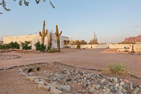 1075 E Canyon St, Apache Junction, AZ 85119 photo 29