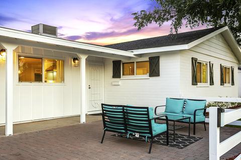 3429 N 45th St, Phoenix, AZ 85018 photo 4