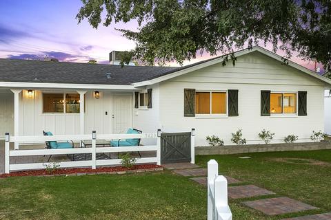3429 N 45th St, Phoenix, AZ 85018 photo 1
