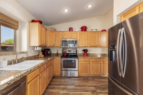 2125 E Smoke Tree Rd, Gilbert, AZ 85296 photo 11