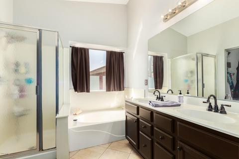 2125 E Smoke Tree Rd, Gilbert, AZ 85296 photo 18