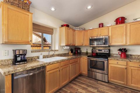 2125 E Smoke Tree Rd, Gilbert, AZ 85296 photo 8