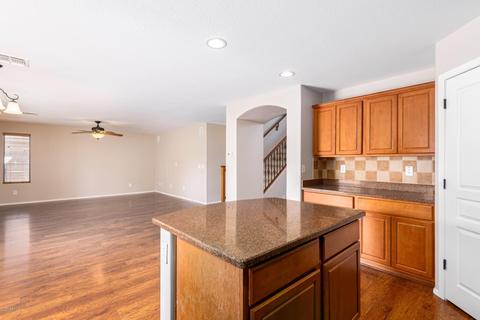 4043 E Maplewood St, Gilbert, AZ 85297 photo 7
