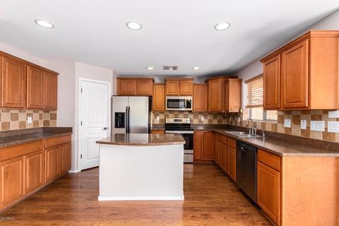 4043 E Maplewood St, Gilbert, AZ 85297 photo 6