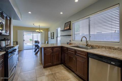 3906 E Kimberly Way, Phoenix, AZ 85050 photo 10