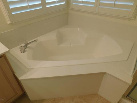2073 E Dias Dr, Gilbert, AZ 85234 photo 9