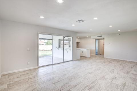 1620 E La Donna Ln, Tempe, AZ 85283 photo 8